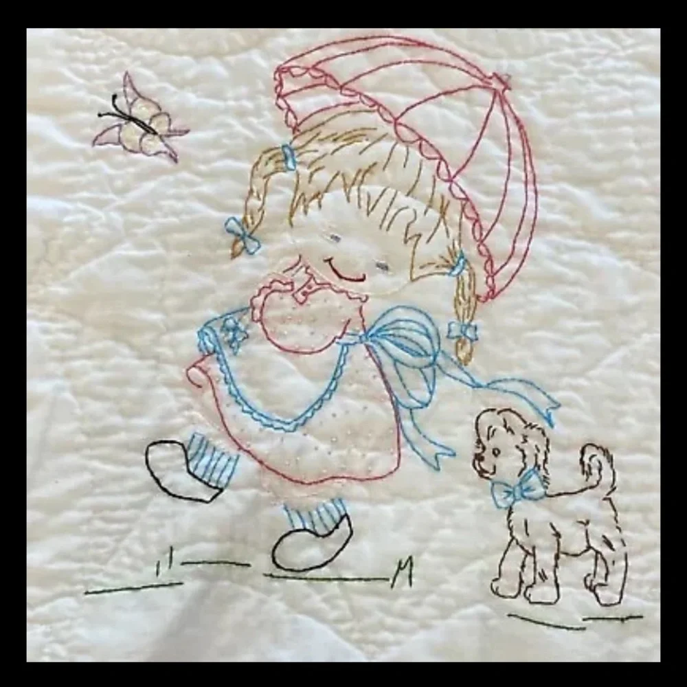 Vintage Handmade Embroidered Baby Crib Blanket Quilt Pink Floral Girls 39x43